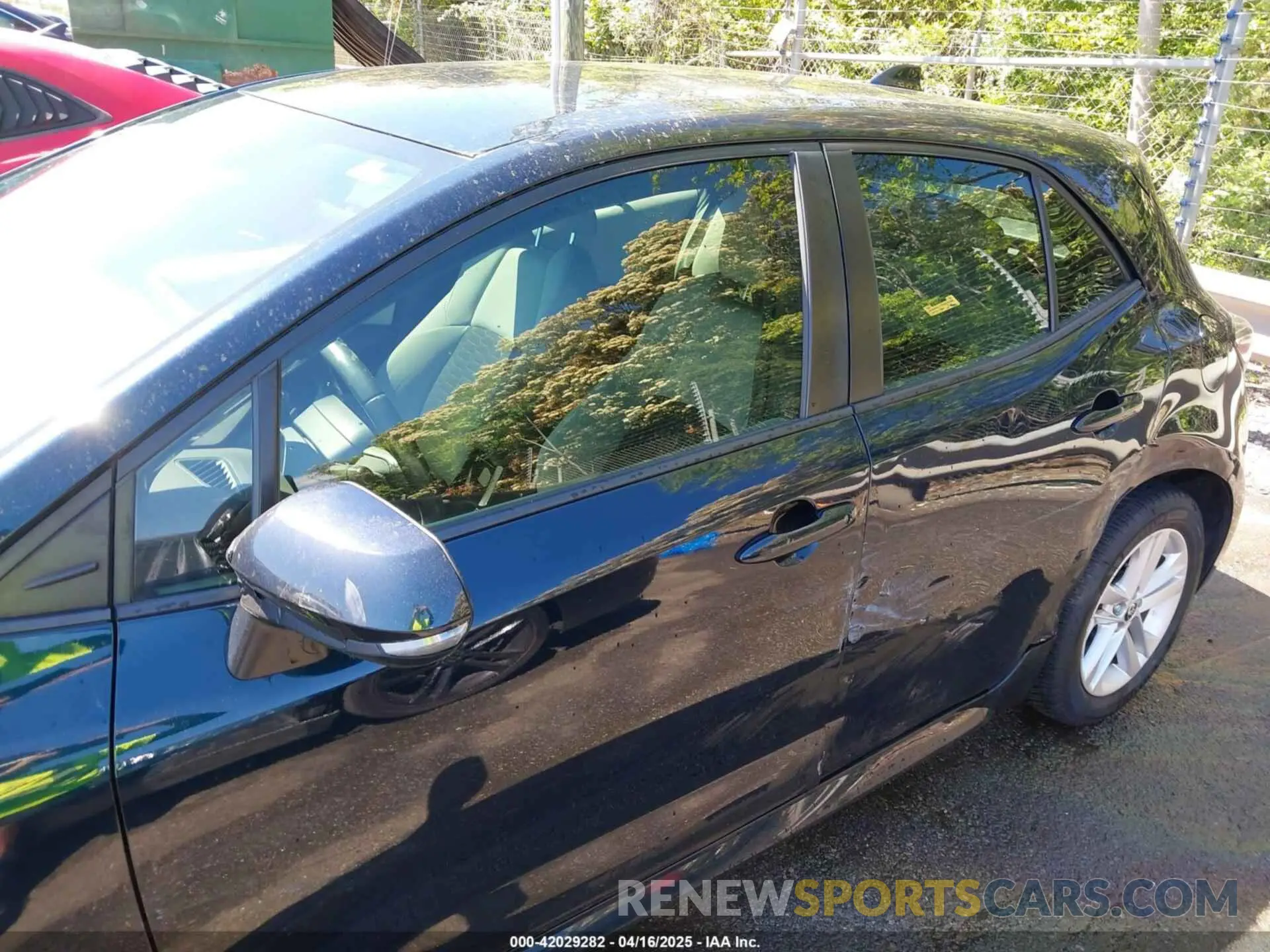 14 Photograph of a damaged car JTNK4RBE8K3013084 TOYOTA COROLLA 2019