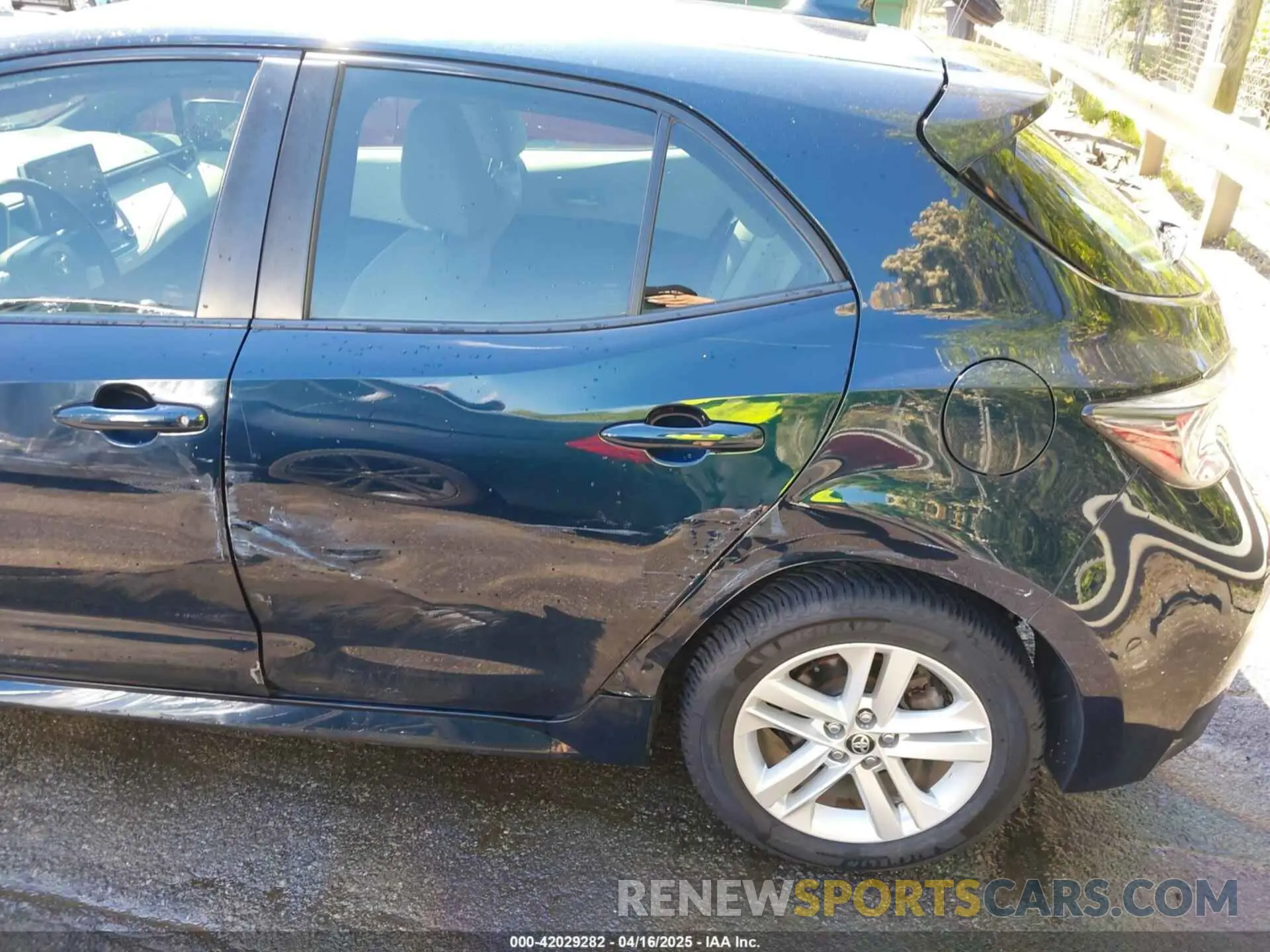 6 Photograph of a damaged car JTNK4RBE8K3013084 TOYOTA COROLLA 2019