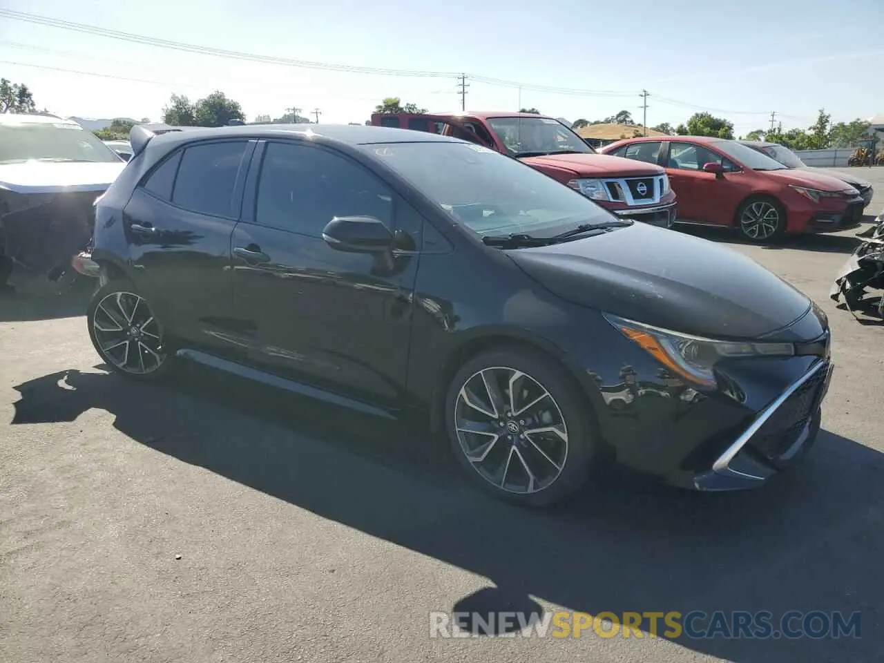 4 Photograph of a damaged car JTNK4RBE8K3015630 TOYOTA COROLLA 2019