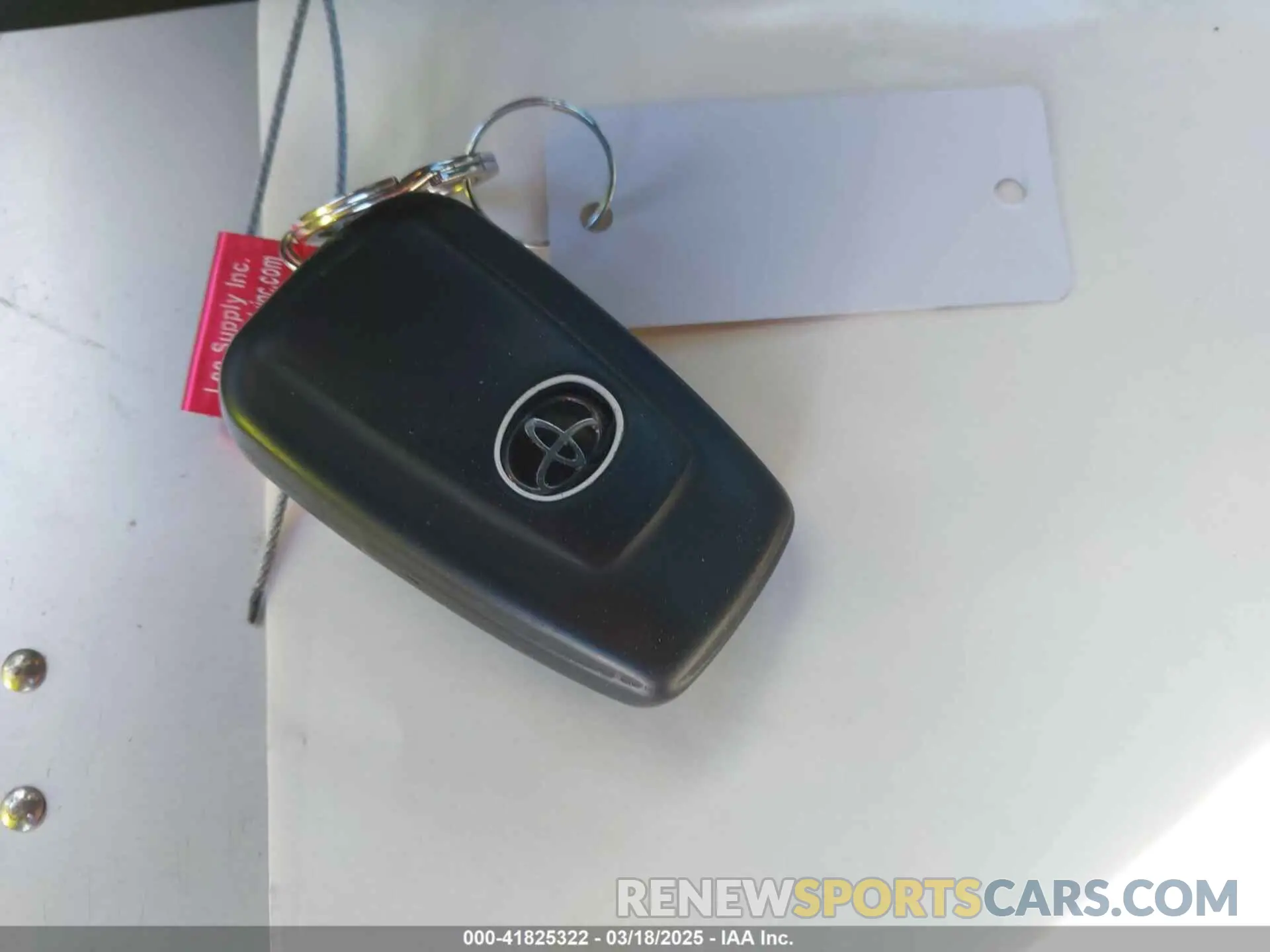 11 Photograph of a damaged car JTNK4RBE8K3017572 TOYOTA COROLLA 2019