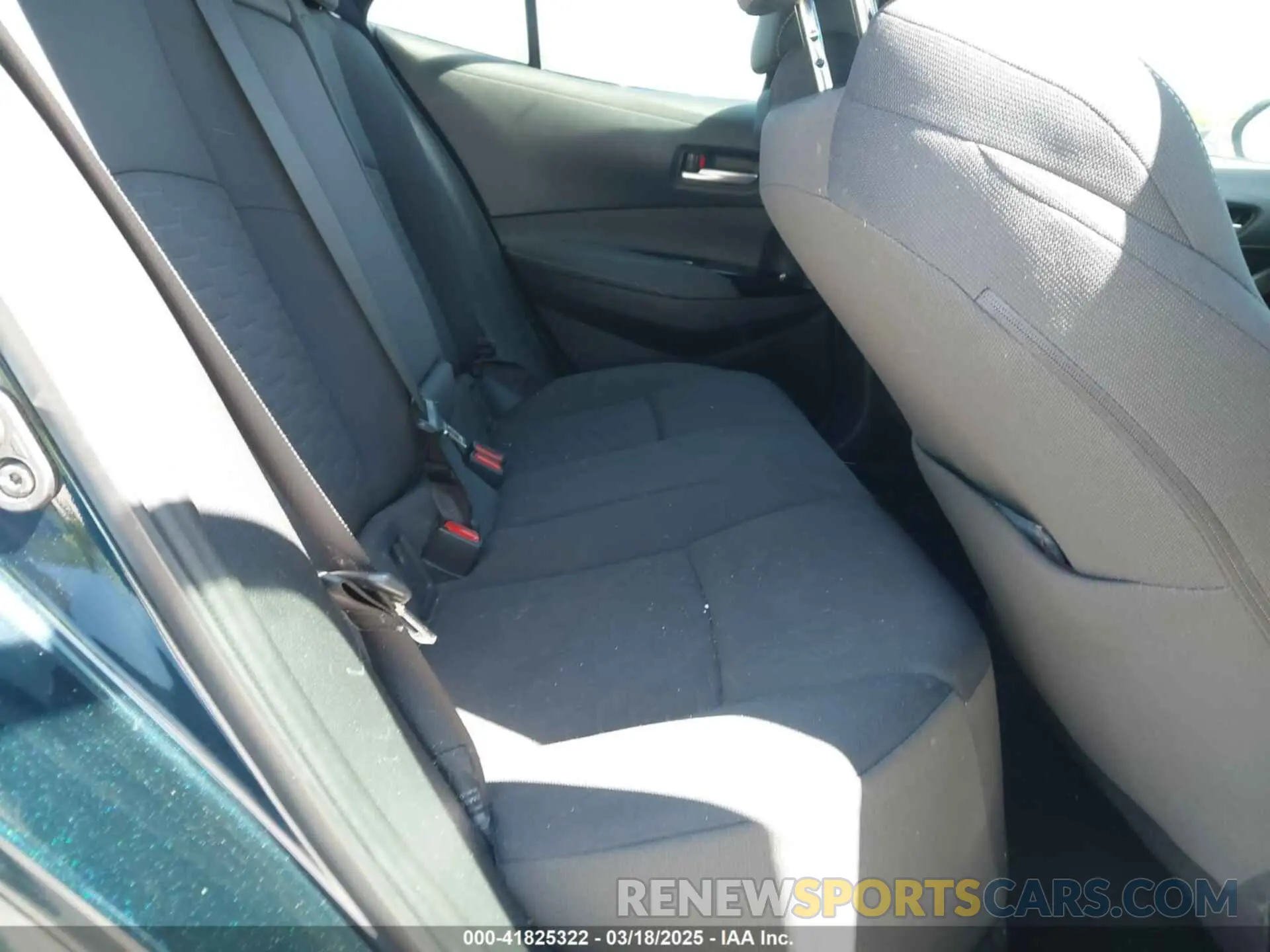 8 Photograph of a damaged car JTNK4RBE8K3017572 TOYOTA COROLLA 2019