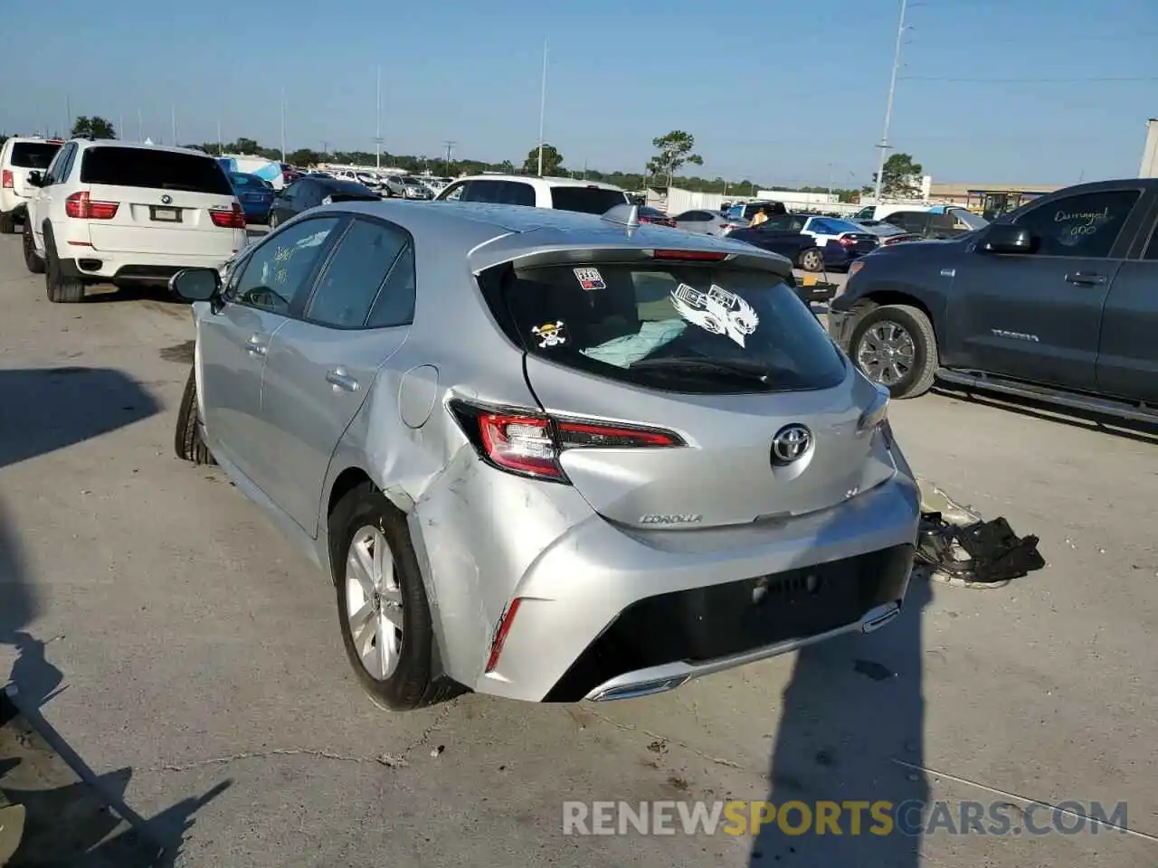 3 Photograph of a damaged car JTNK4RBE8K3043458 TOYOTA COROLLA 2019