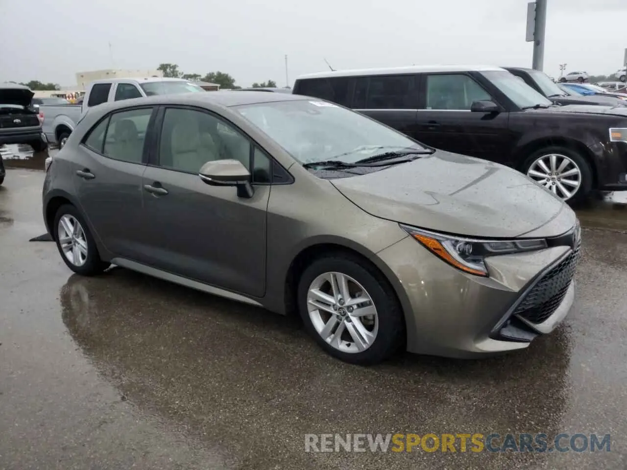 4 Photograph of a damaged car JTNK4RBE8K3054895 TOYOTA COROLLA 2019