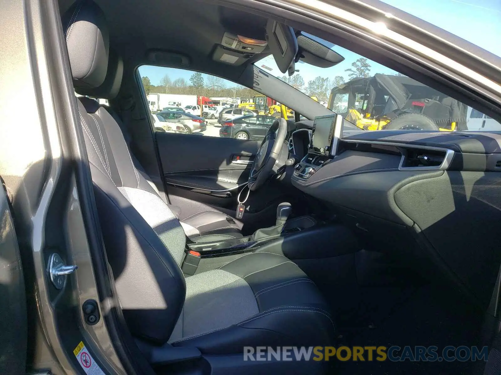 5 Photograph of a damaged car JTNK4RBE9K3022439 TOYOTA COROLLA 2019