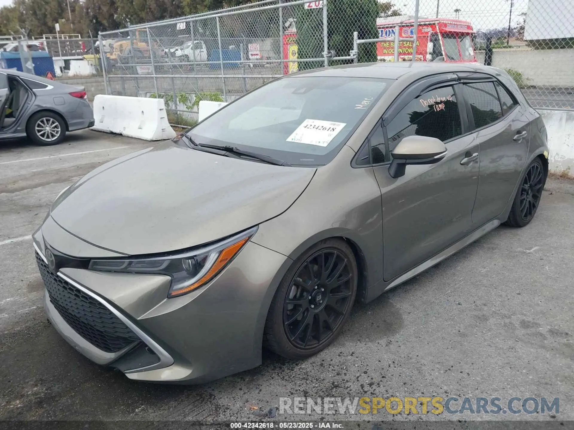 2 Photograph of a damaged car JTNK4RBE9K3042299 TOYOTA COROLLA 2019