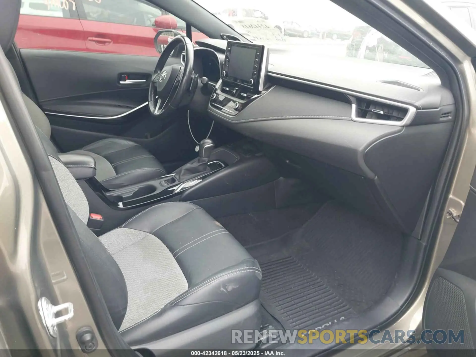 5 Photograph of a damaged car JTNK4RBE9K3042299 TOYOTA COROLLA 2019