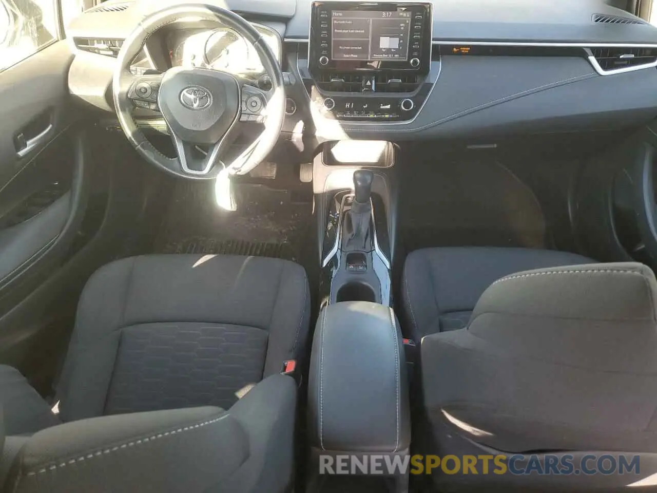 8 Photograph of a damaged car JTNK4RBE9K3055246 TOYOTA COROLLA 2019