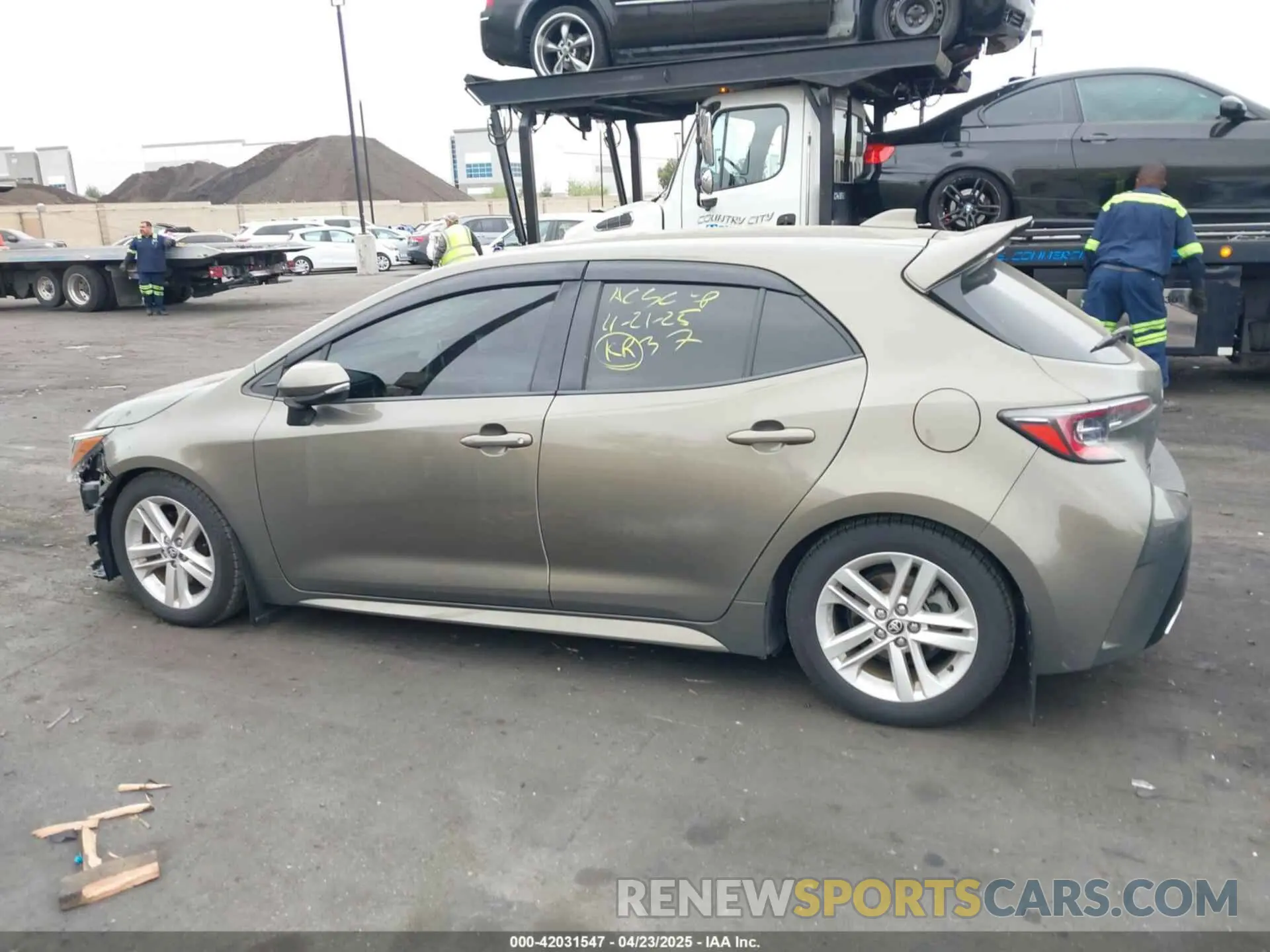 15 Photograph of a damaged car JTNK4RBEXK3019498 TOYOTA COROLLA 2019