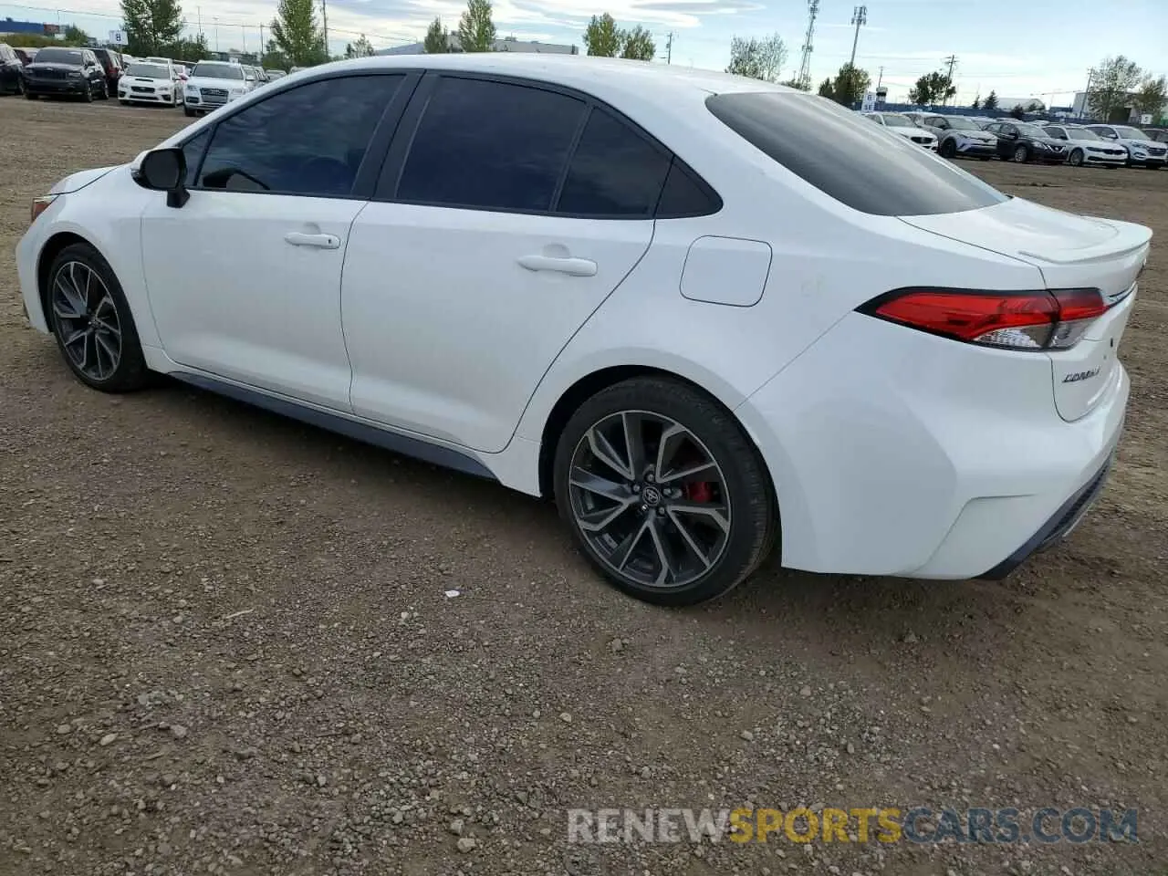 2 Photograph of a damaged car 5YFB4RBE3LP006167 TOYOTA COROLLA 2020