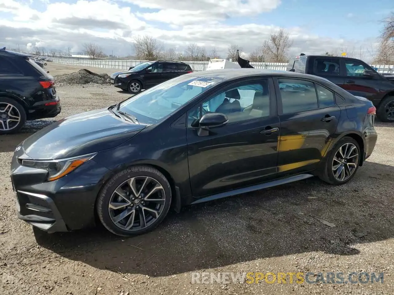 1 Photograph of a damaged car 5YFB4RBE3LP008016 TOYOTA COROLLA 2020