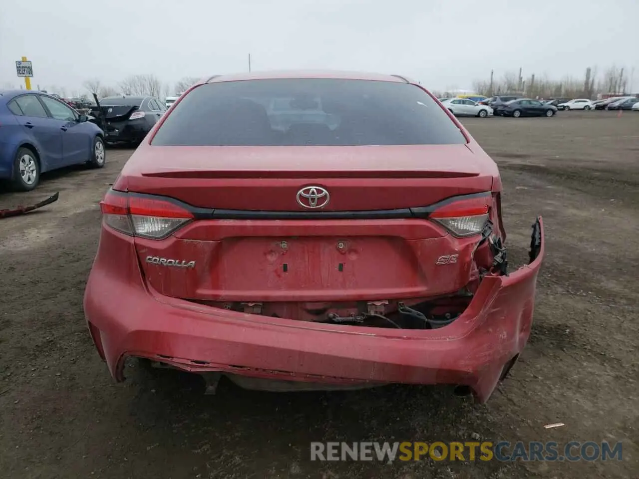 6 Photograph of a damaged car 5YFB4RBE5LP018675 TOYOTA COROLLA 2020