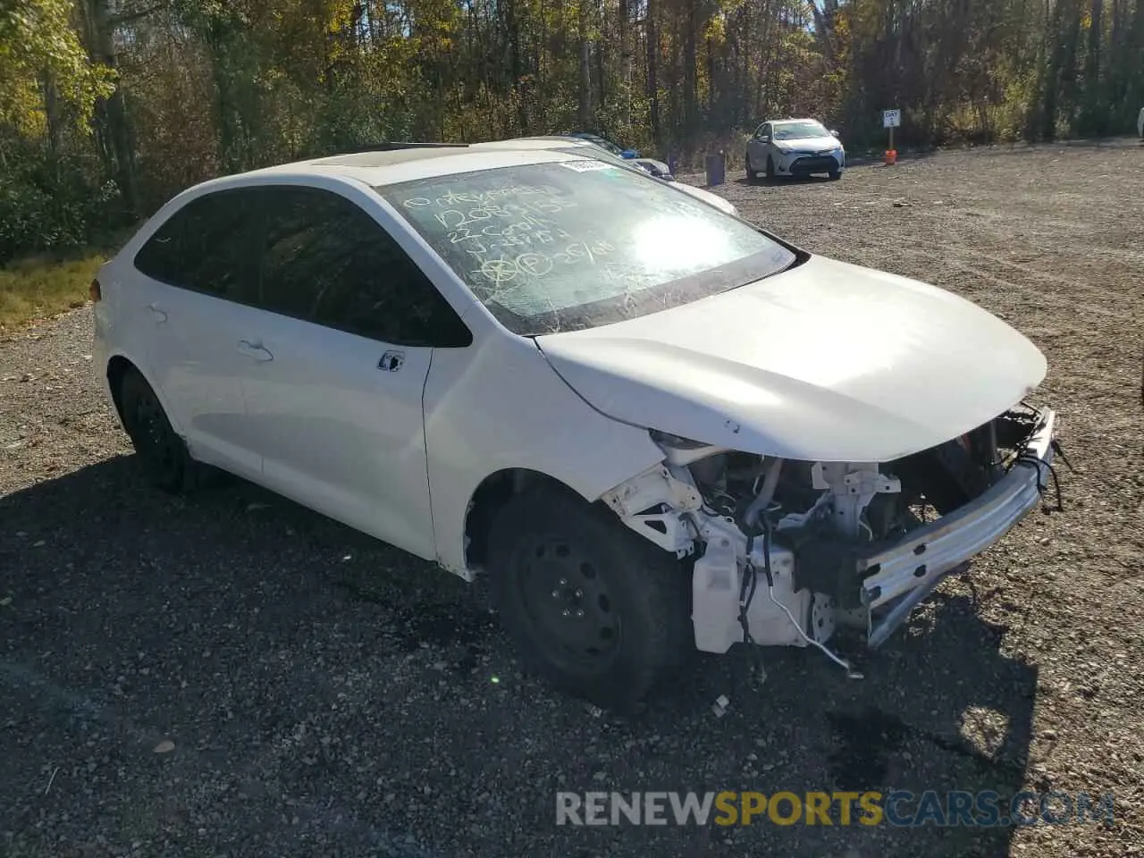 4 Photograph of a damaged car 5YFB4RBE6LP006857 TOYOTA COROLLA 2020