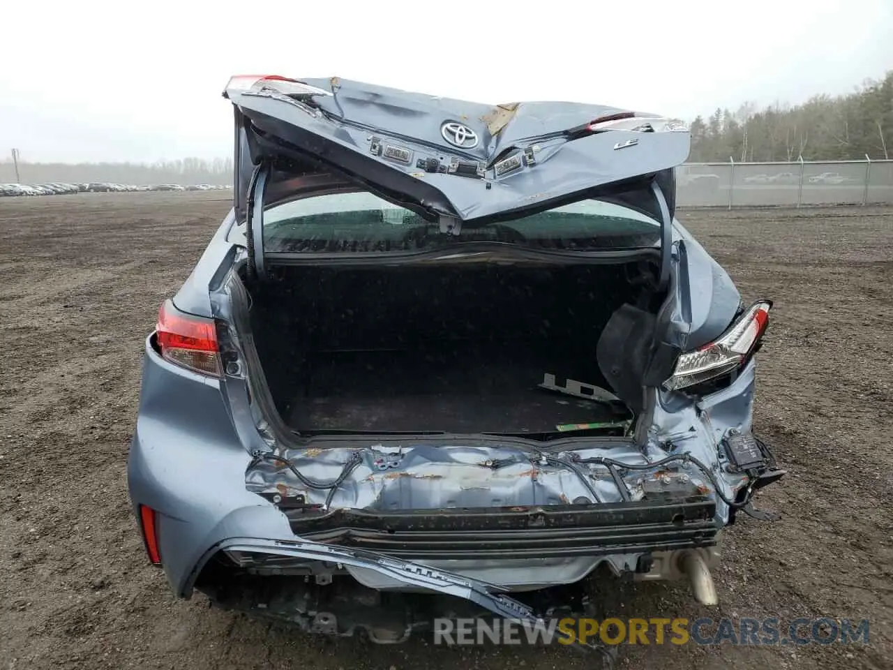 6 Photograph of a damaged car 5YFBPRBE0LP054412 TOYOTA COROLLA 2020