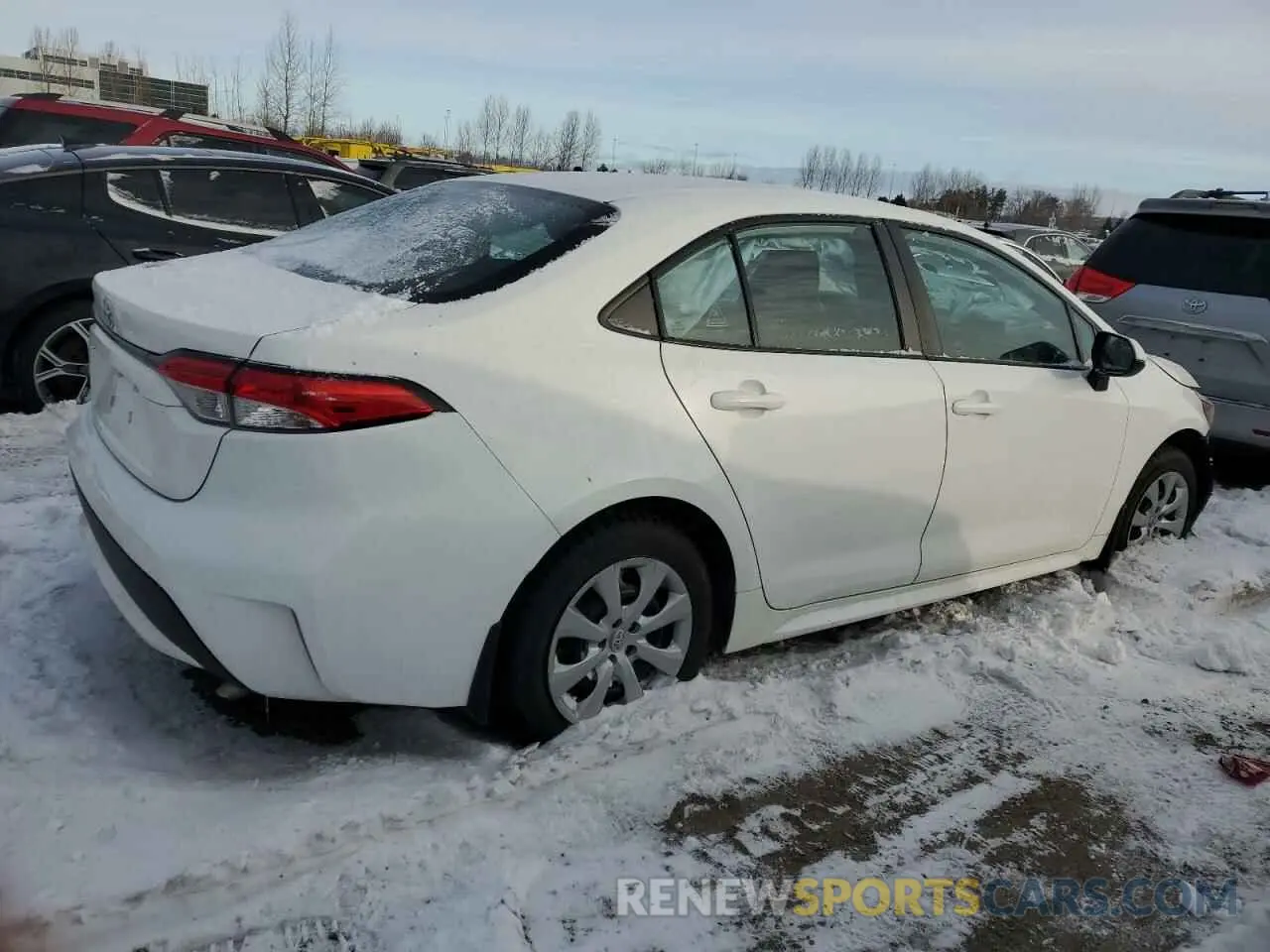 3 Photograph of a damaged car 5YFBPRBE0LP121512 TOYOTA COROLLA 2020