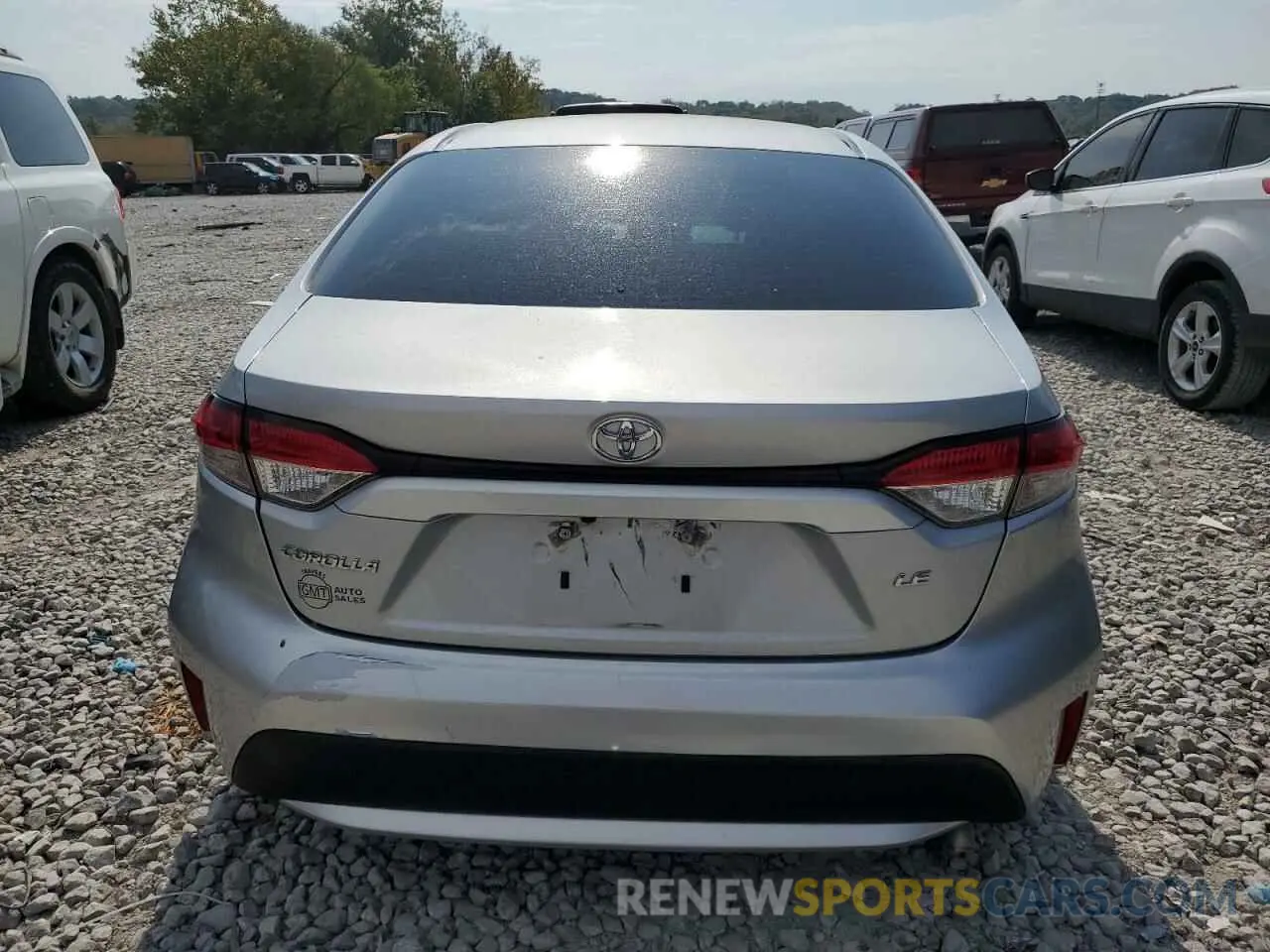 6 Photograph of a damaged car 5YFBPRBE2LP109569 TOYOTA COROLLA 2020