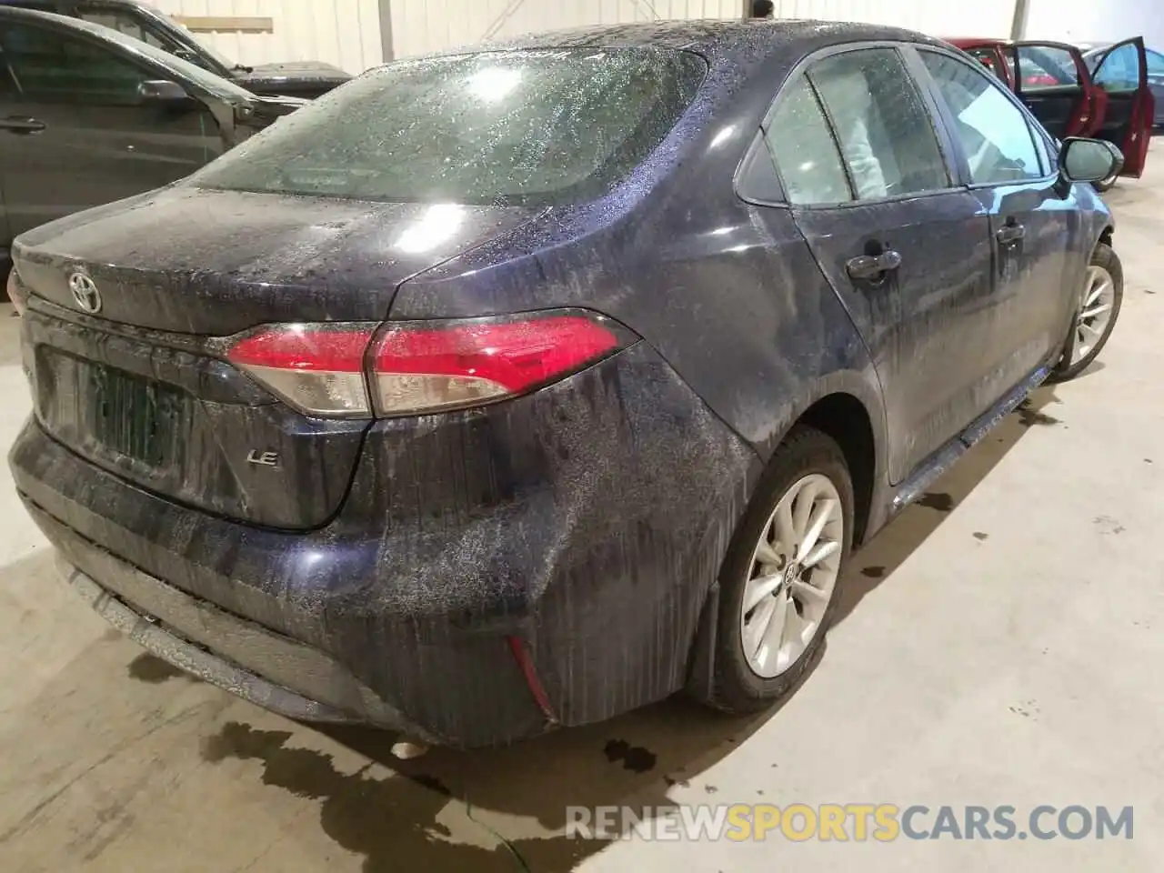 4 Photograph of a damaged car 5YFBPRBE4LP034972 TOYOTA COROLLA 2020