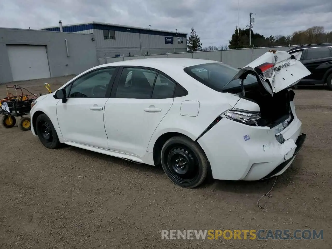 2 Photograph of a damaged car 5YFBPRBE4LP038987 TOYOTA COROLLA 2020