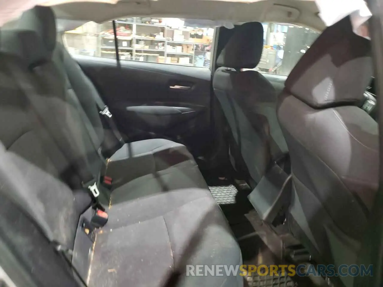 10 Photograph of a damaged car 5YFBPRBE6LP010897 TOYOTA COROLLA 2020