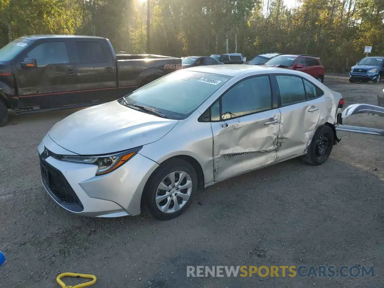 1 Photograph of a damaged car 5YFBPRBE6LP128013 TOYOTA COROLLA 2020