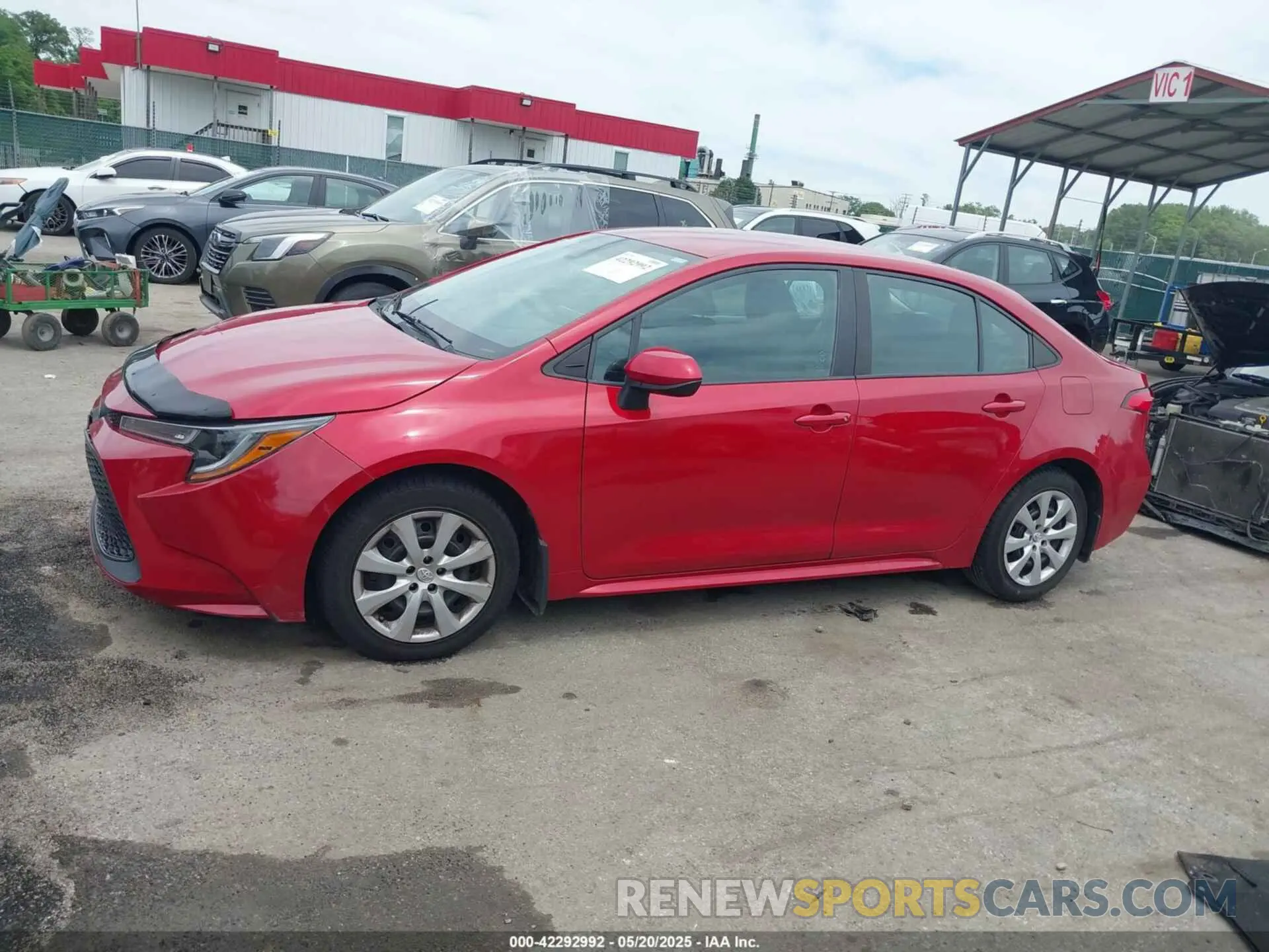 14 Photograph of a damaged car 5YFBPRBE9LP004558 TOYOTA COROLLA 2020