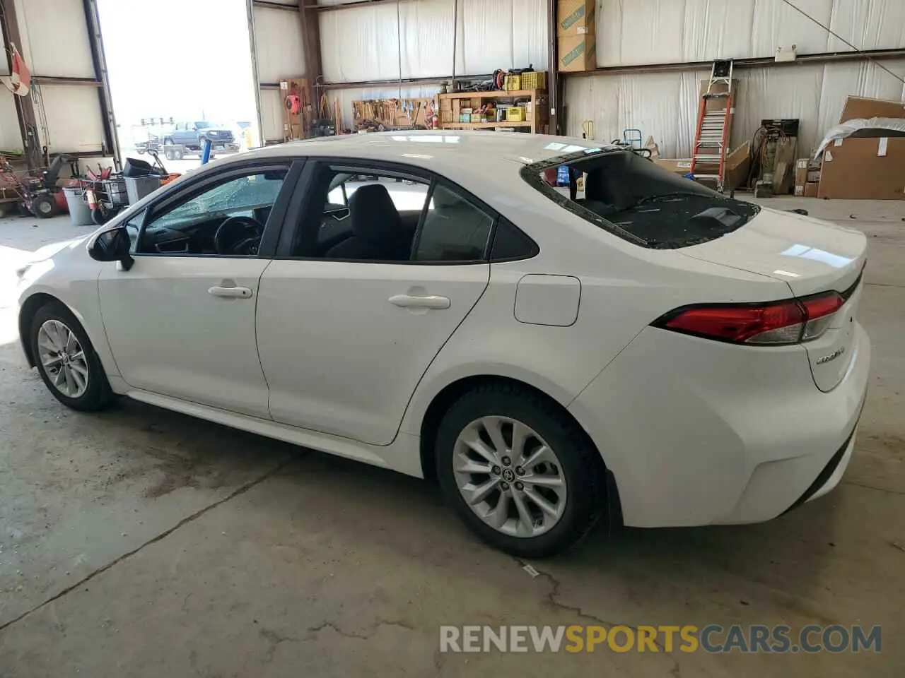 2 Photograph of a damaged car 5YFBPRBEXLP111652 TOYOTA COROLLA 2020