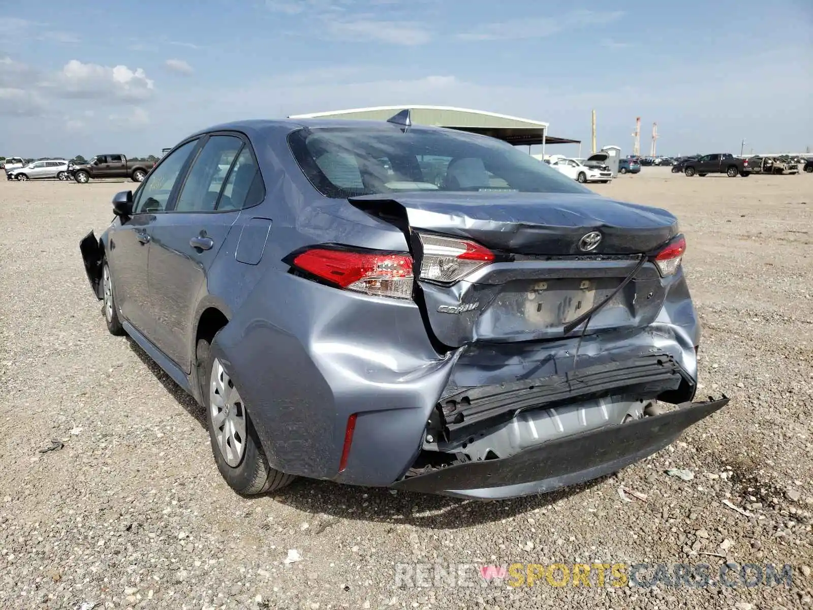 3 Photograph of a damaged car 5YFDPRAE0LP010758 TOYOTA COROLLA 2020