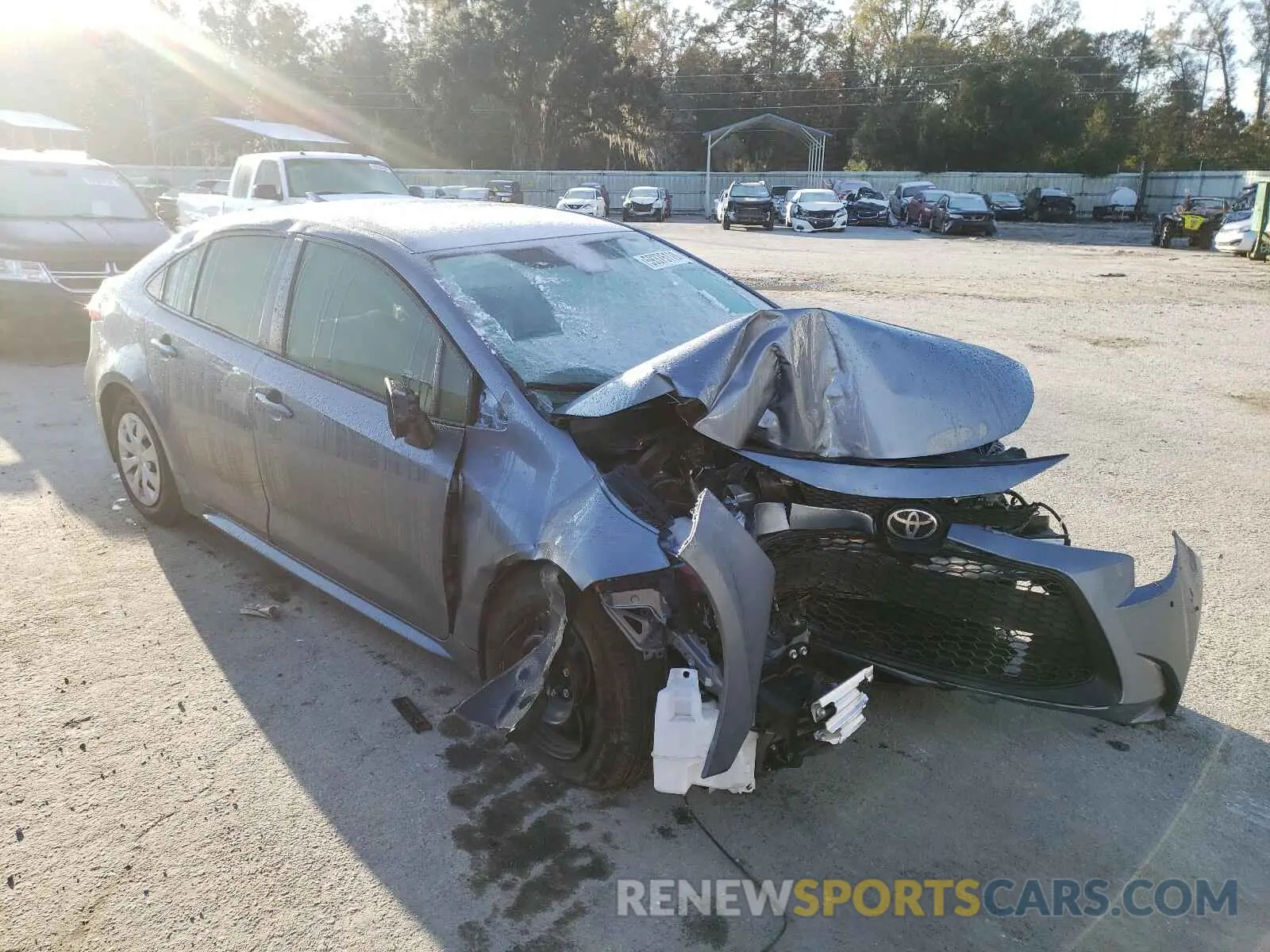 1 Photograph of a damaged car 5YFDPRAE1LP054395 TOYOTA COROLLA 2020