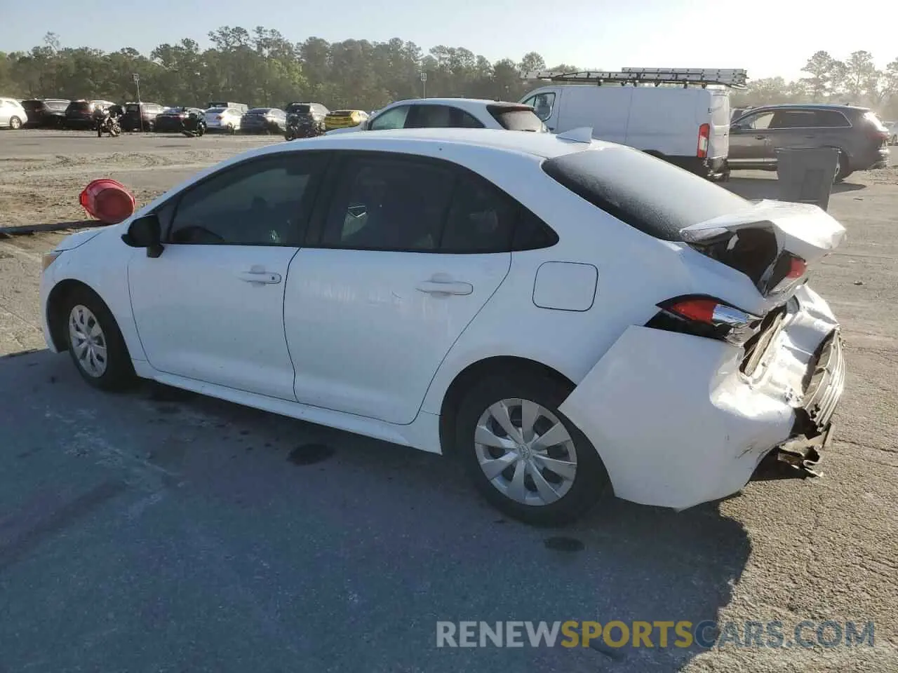 2 Photograph of a damaged car 5YFDPRAE1LP072590 TOYOTA COROLLA 2020