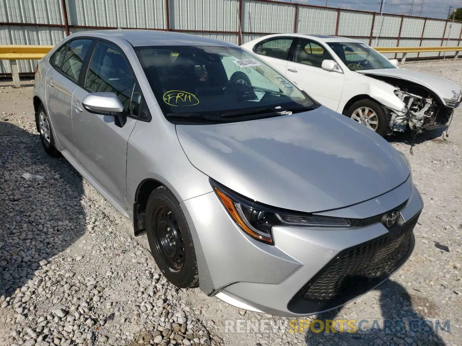 1 Photograph of a damaged car 5YFDPRAE2LP031059 TOYOTA COROLLA 2020