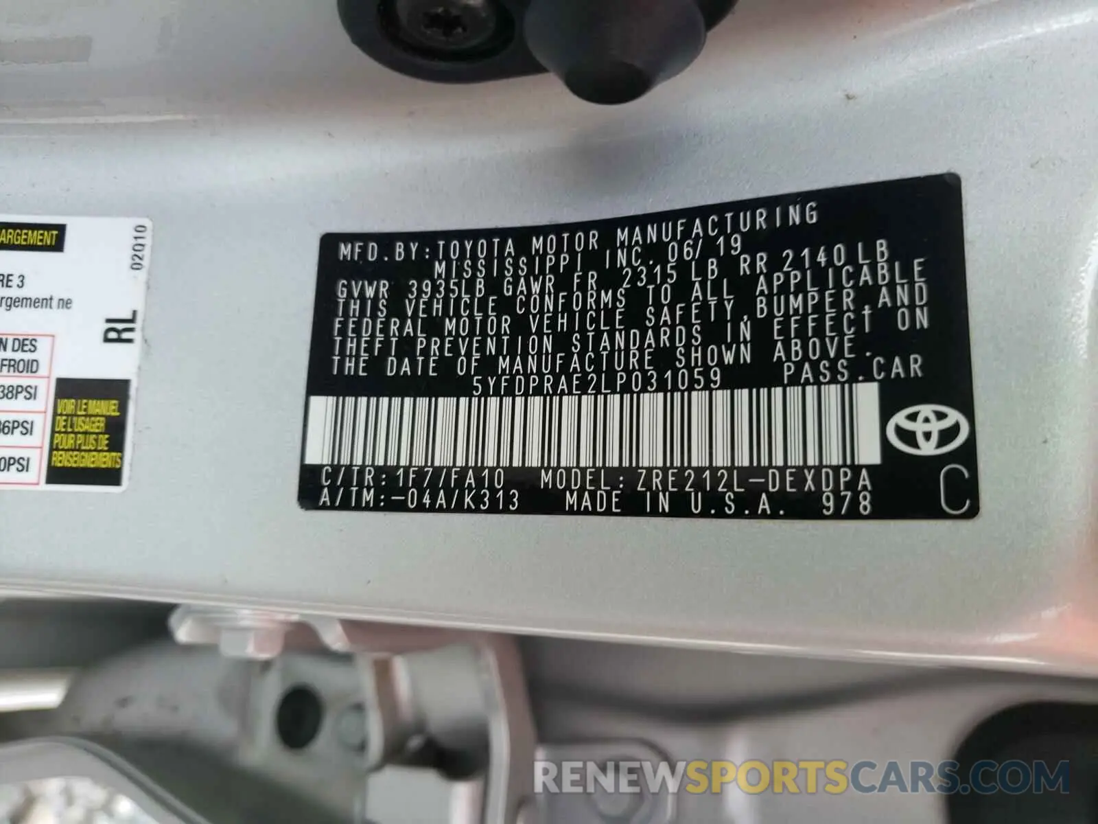 10 Photograph of a damaged car 5YFDPRAE2LP031059 TOYOTA COROLLA 2020
