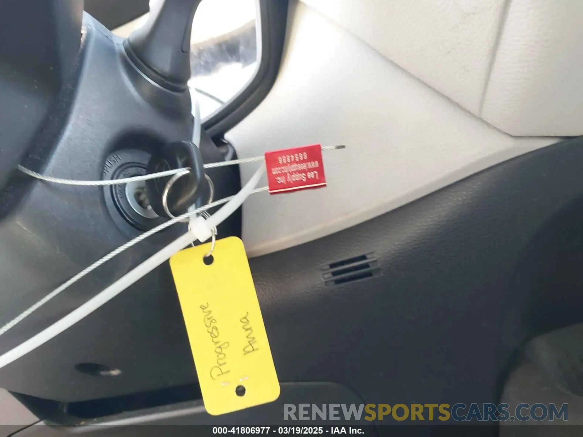 11 Photograph of a damaged car 5YFDPRAE2LP129573 TOYOTA COROLLA 2020