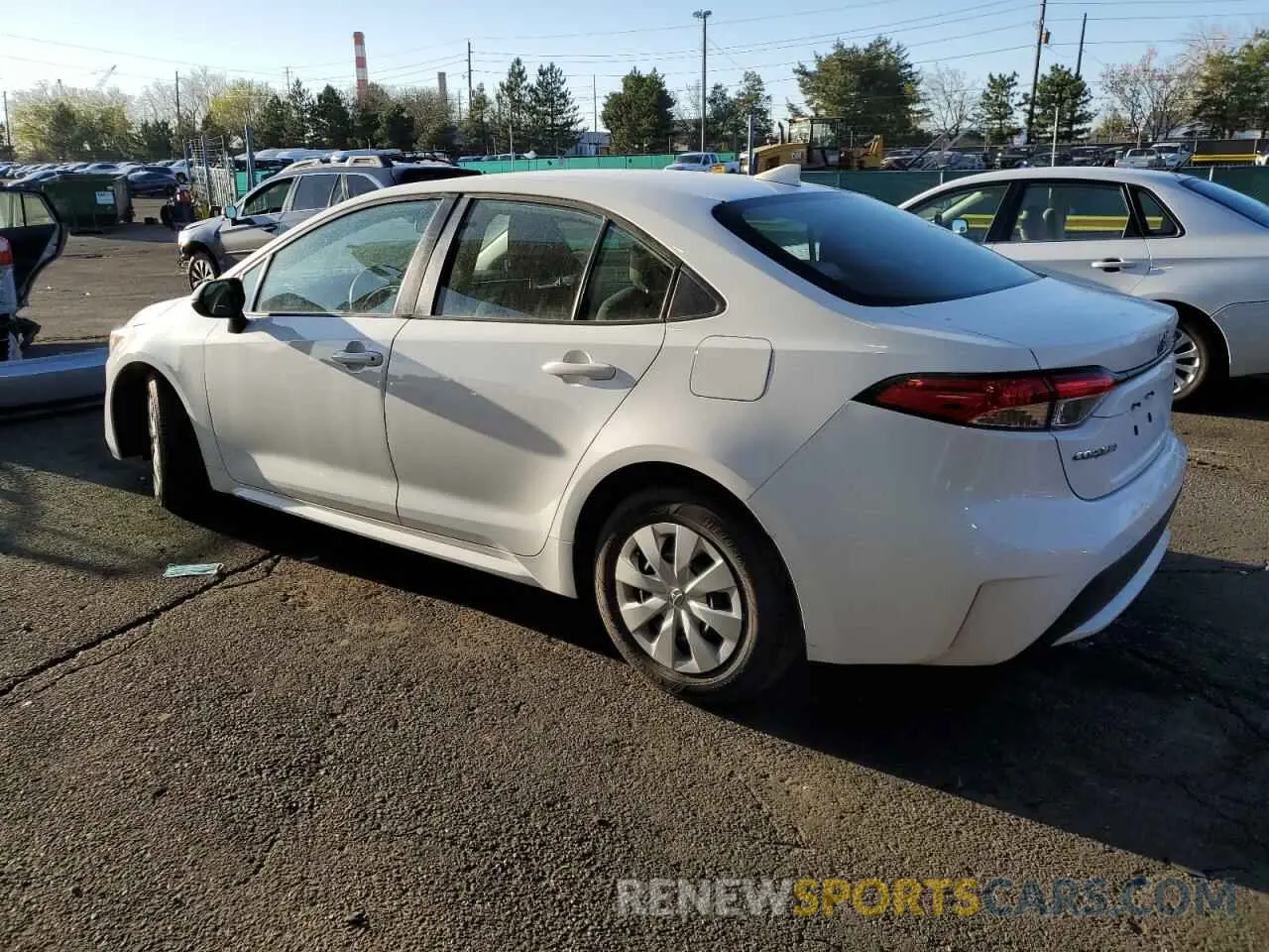 2 Photograph of a damaged car 5YFDPRAE3LP008647 TOYOTA COROLLA 2020