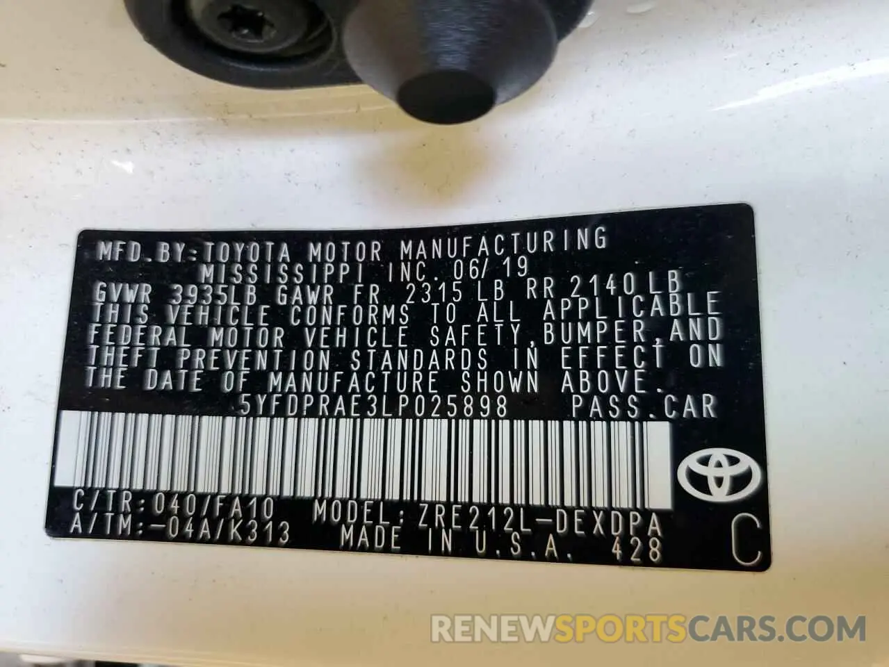 13 Photograph of a damaged car 5YFDPRAE3LP025898 TOYOTA COROLLA 2020
