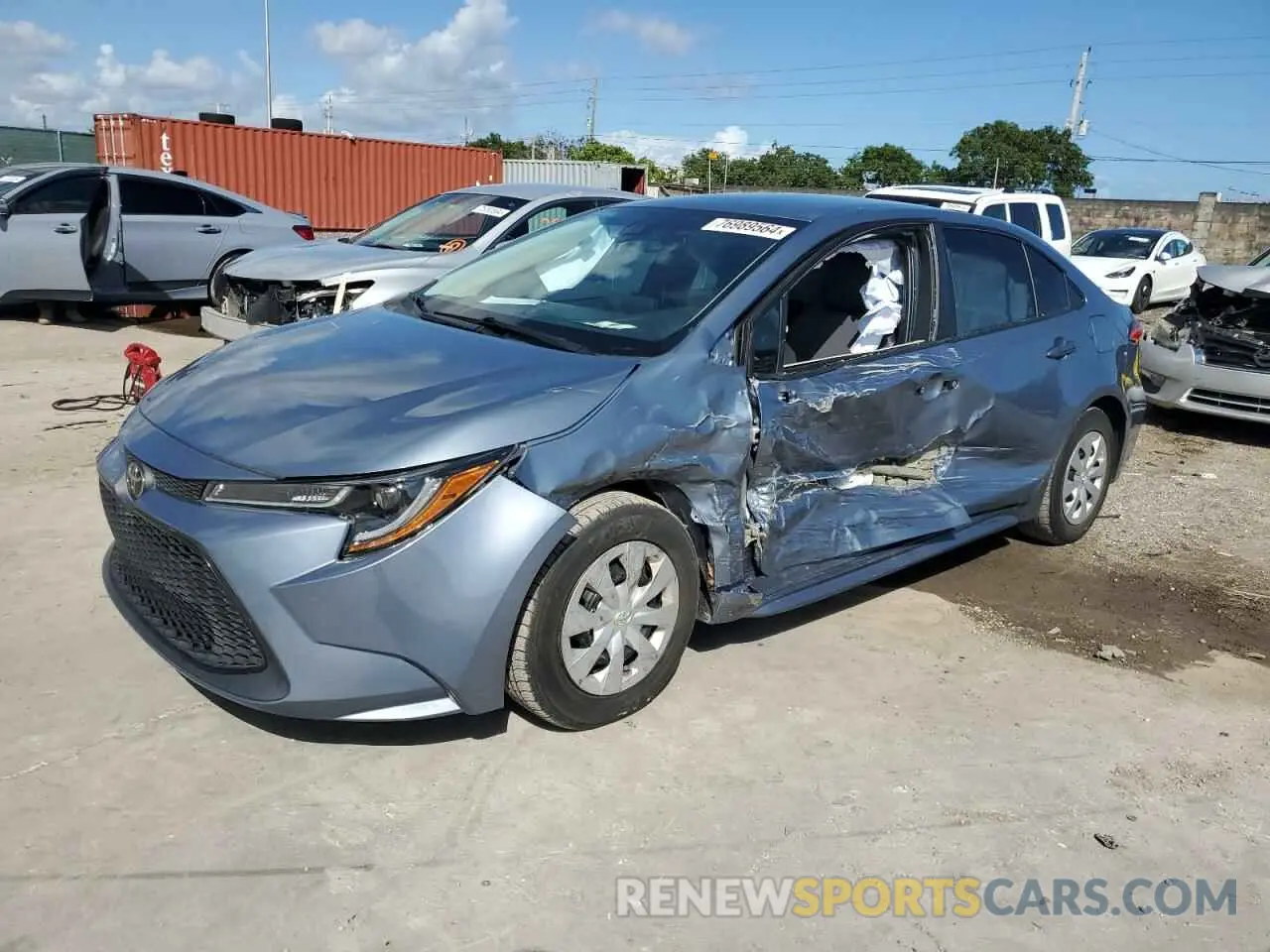 1 Photograph of a damaged car 5YFDPRAE3LP047187 TOYOTA COROLLA 2020