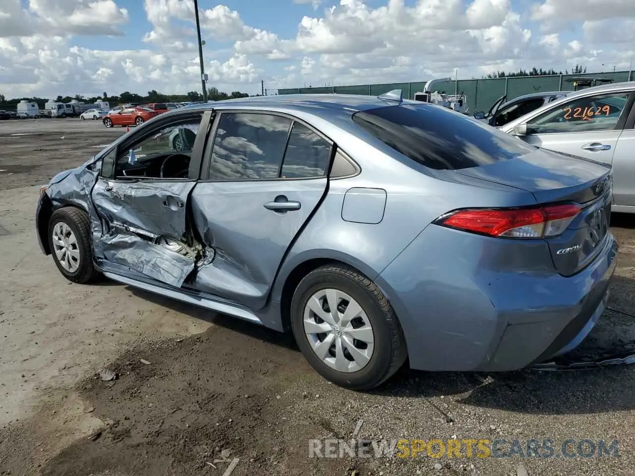 2 Photograph of a damaged car 5YFDPRAE3LP047187 TOYOTA COROLLA 2020