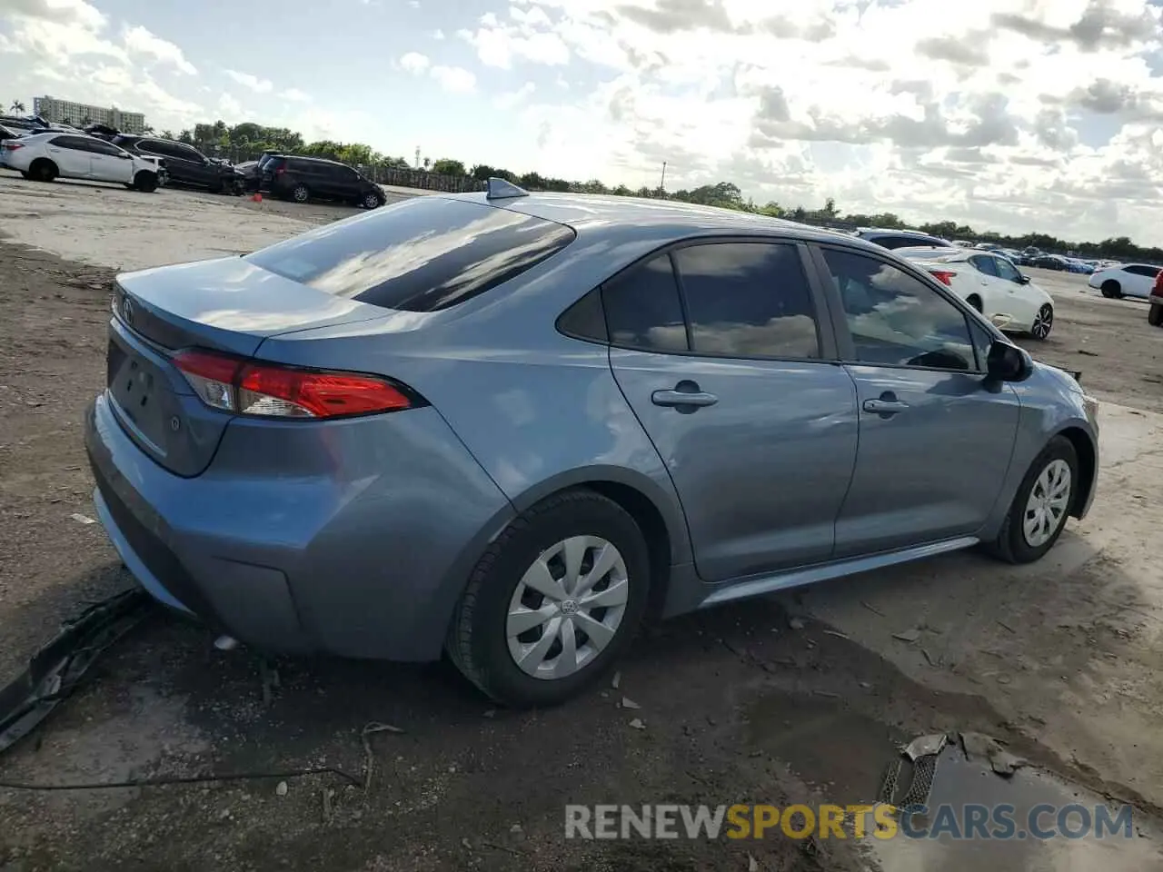 3 Photograph of a damaged car 5YFDPRAE3LP047187 TOYOTA COROLLA 2020
