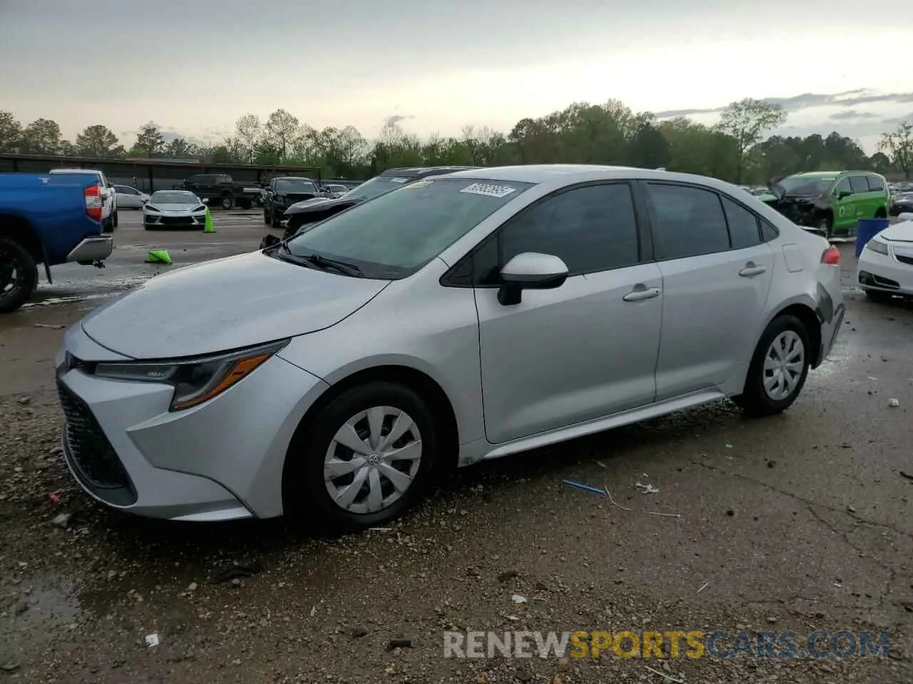 1 Photograph of a damaged car 5YFDPRAE3LP074230 TOYOTA COROLLA 2020