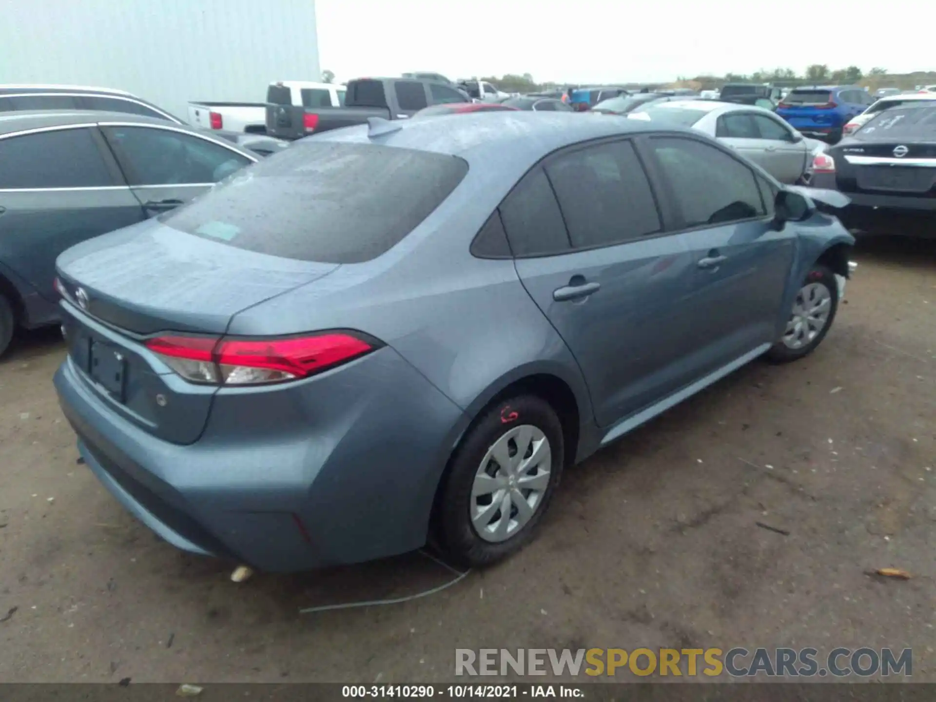 4 Photograph of a damaged car 5YFDPRAE3LP129064 TOYOTA COROLLA 2020