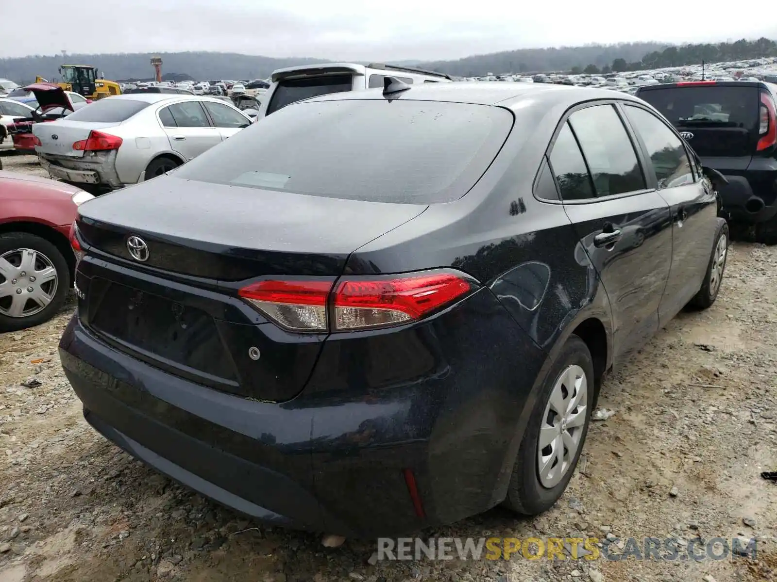 4 Photograph of a damaged car 5YFDPRAE4LP076553 TOYOTA COROLLA 2020