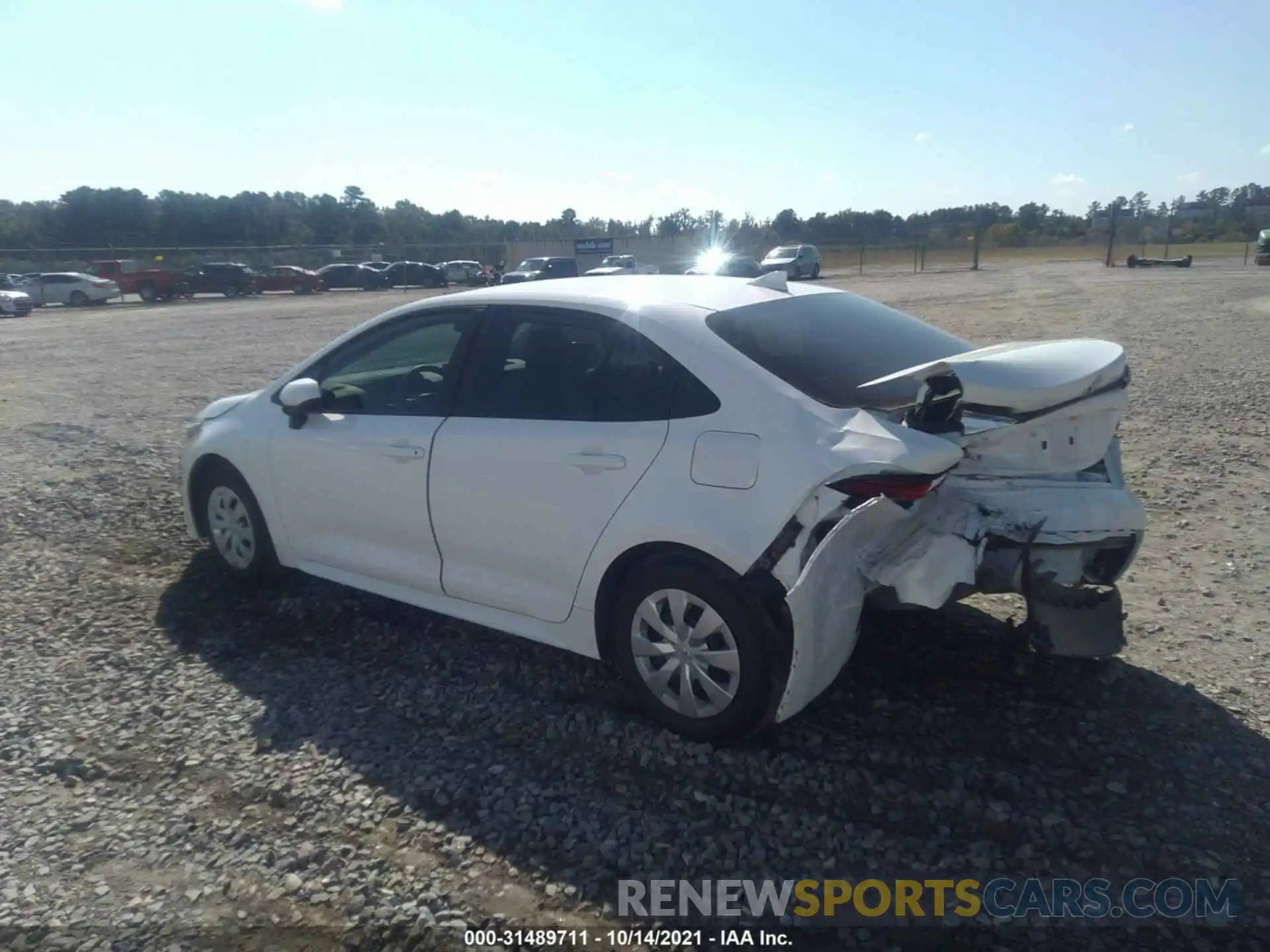 3 Photograph of a damaged car 5YFDPRAE4LP137979 TOYOTA COROLLA 2020