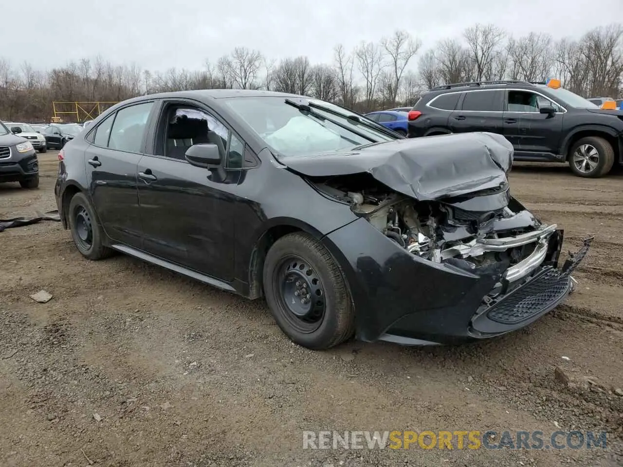 4 Photograph of a damaged car 5YFDPRAE5LP010710 TOYOTA COROLLA 2020