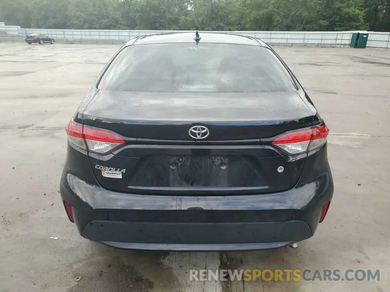 6 Photograph of a damaged car 5YFDPRAE5LP123072 TOYOTA COROLLA 2020