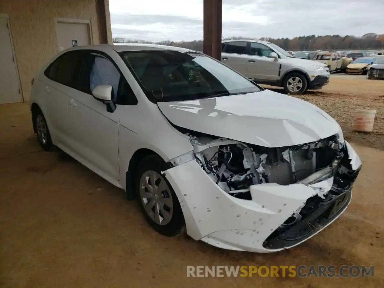 1 Photograph of a damaged car 5YFDPRAE6LP063447 TOYOTA COROLLA 2020