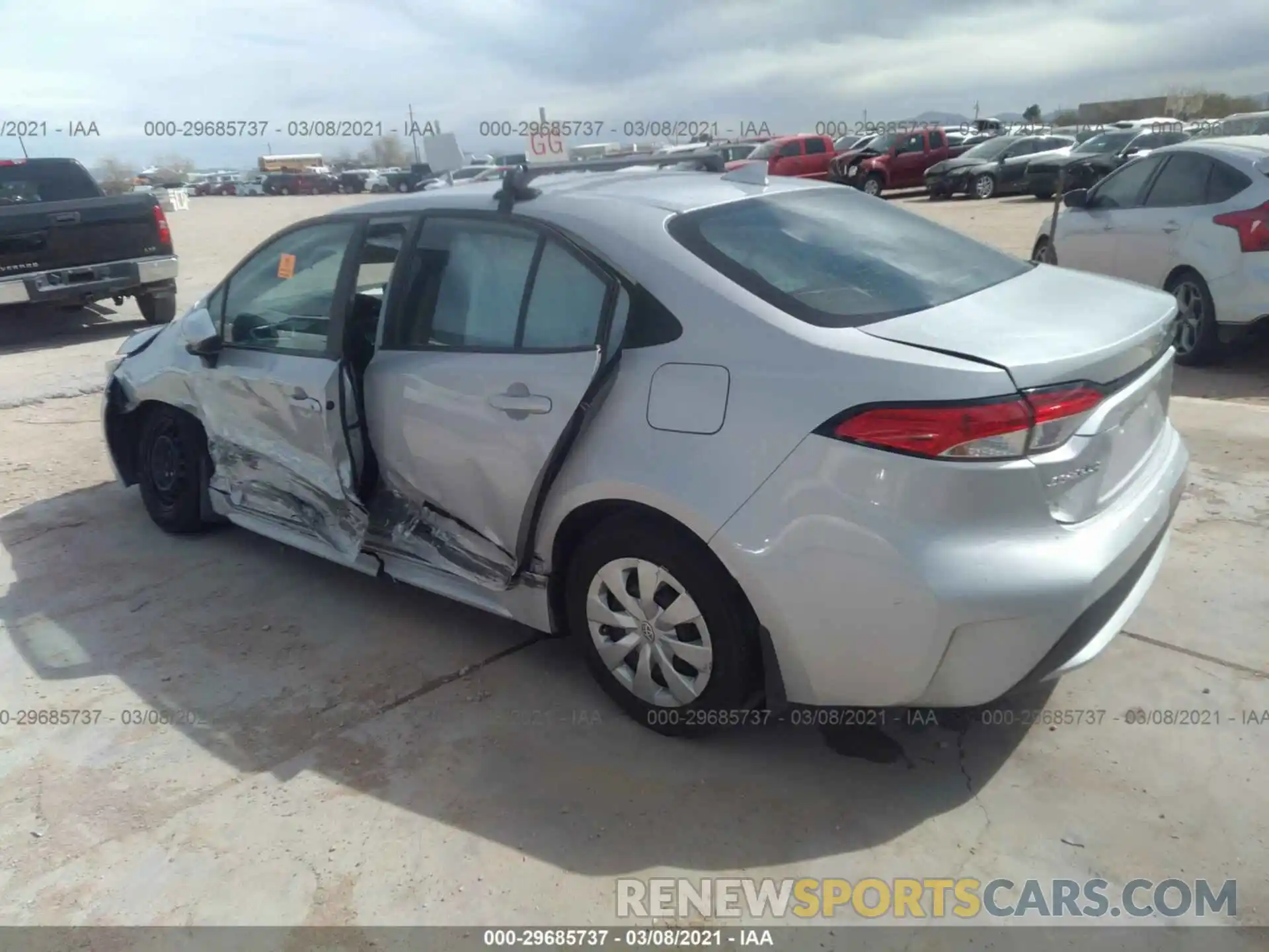 3 Photograph of a damaged car 5YFDPRAE6LP103204 TOYOTA COROLLA 2020