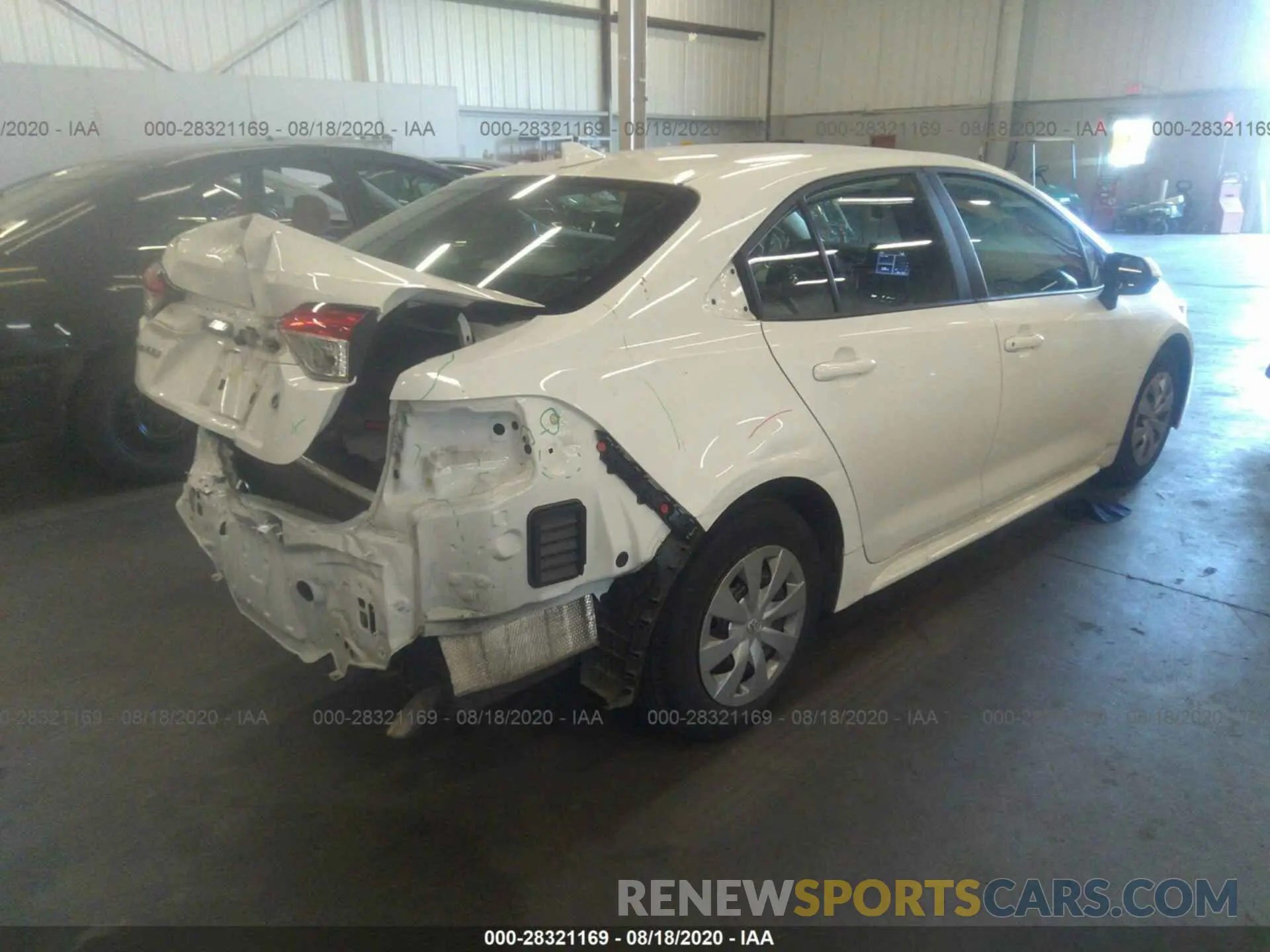 4 Photograph of a damaged car 5YFDPRAE7LP026357 TOYOTA COROLLA 2020