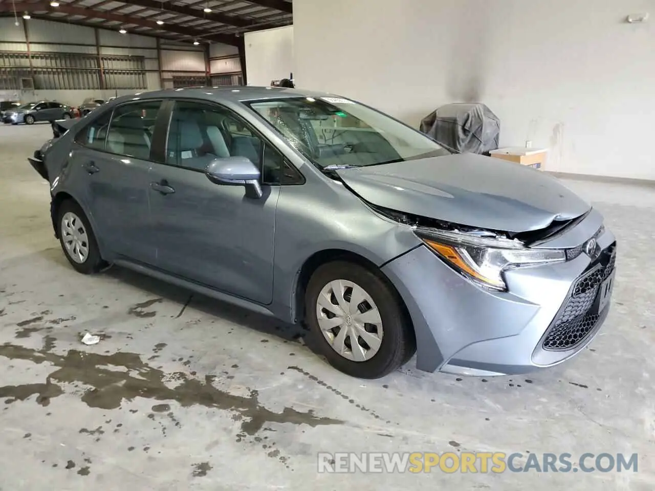 4 Photograph of a damaged car 5YFDPRAE8LP007445 TOYOTA COROLLA 2020