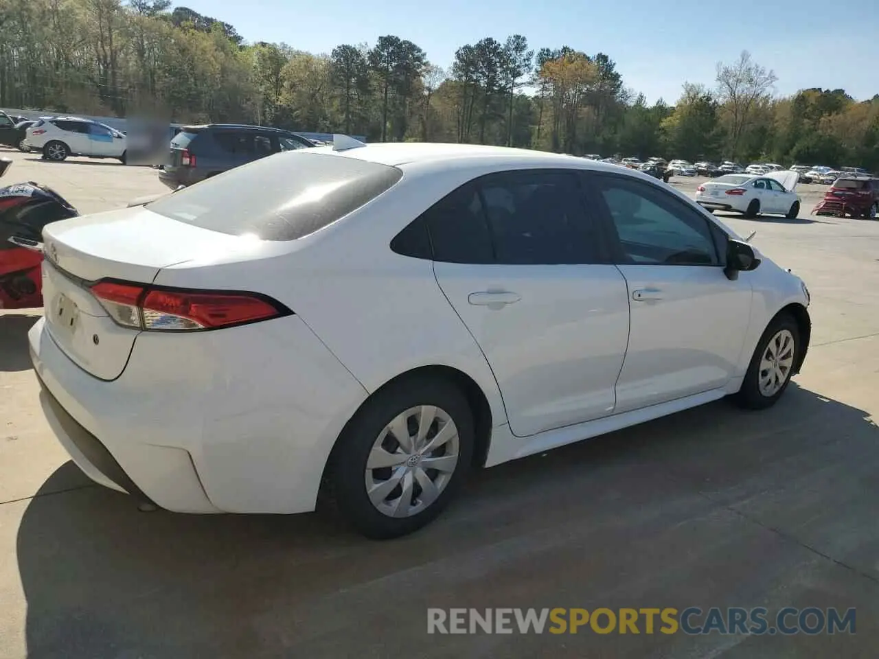 3 Photograph of a damaged car 5YFDPRAE8LP036752 TOYOTA COROLLA 2020