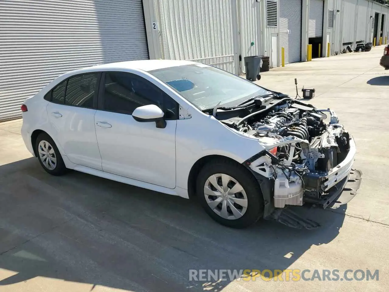 4 Photograph of a damaged car 5YFDPRAE8LP036752 TOYOTA COROLLA 2020