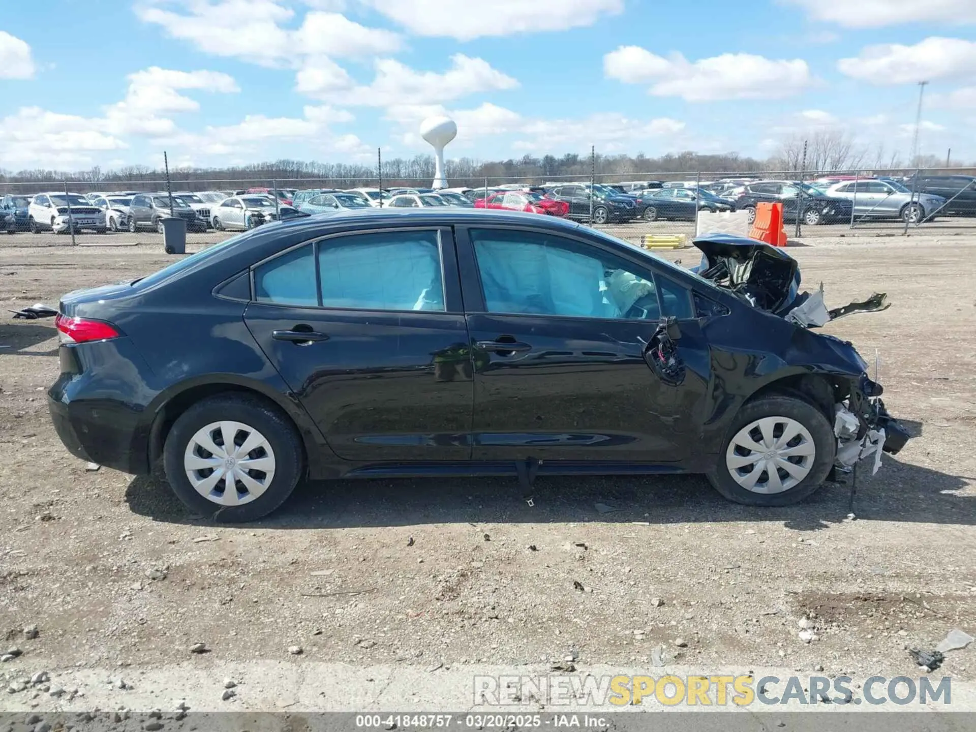 13 Photograph of a damaged car 5YFDPRAE9LP047985 TOYOTA COROLLA 2020