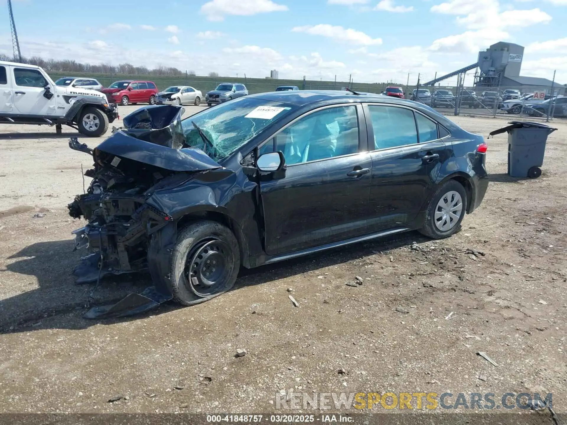 2 Photograph of a damaged car 5YFDPRAE9LP047985 TOYOTA COROLLA 2020